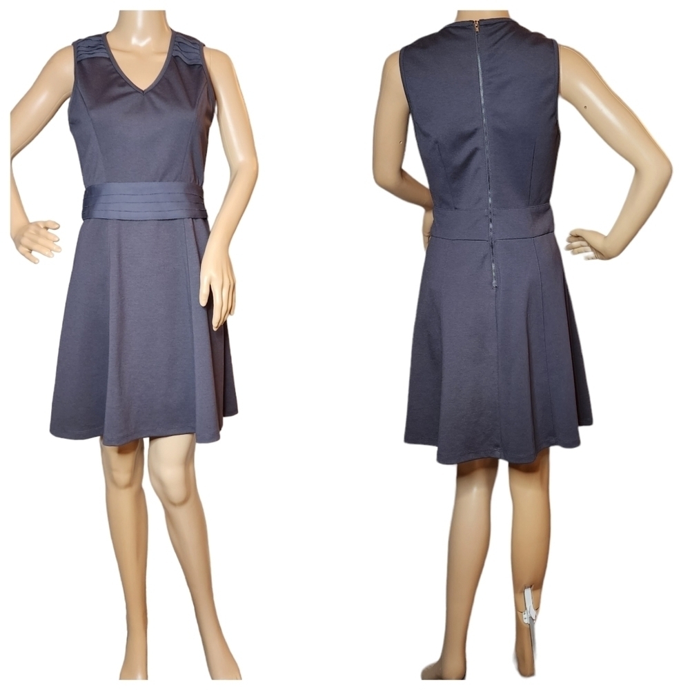 41 Hawthorn grey ponte sleeveless dress. Small.